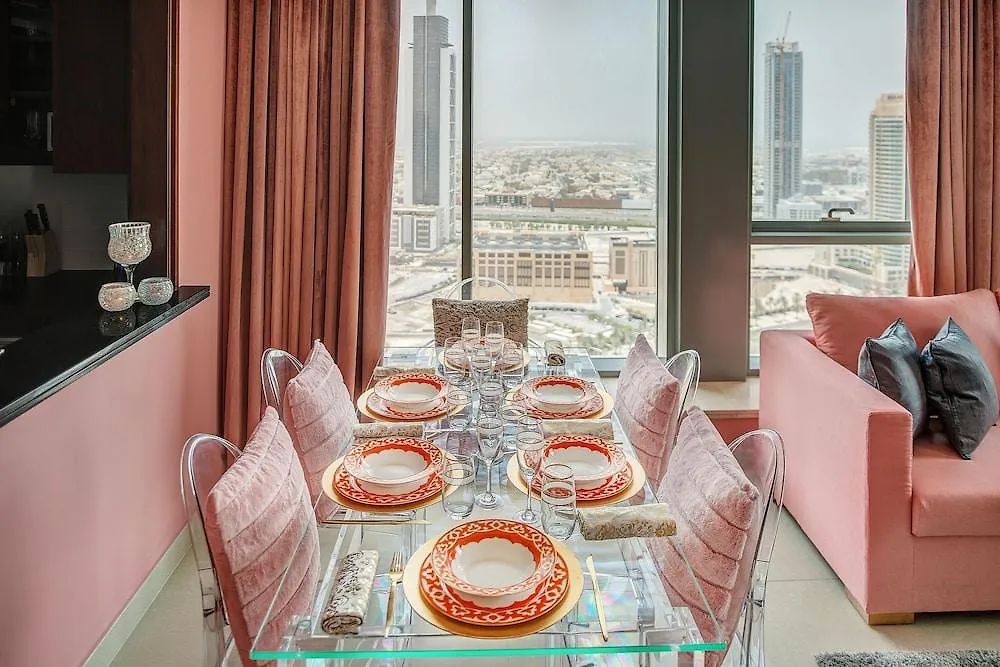 Dream Inn - Apartment With Private Terrace, 29 Boulevard Downtown Dubai