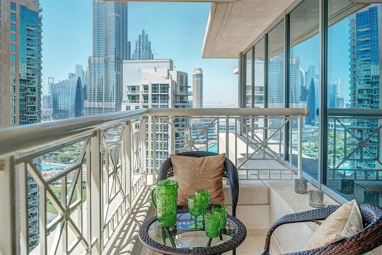 Dream Inn - Apartment With Private Terrace, 29 Boulevard Downtown Dubai